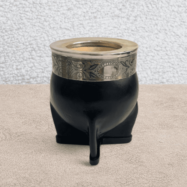 Custom black imperial calabaza mate gourd with smooth Espejo-style rim
